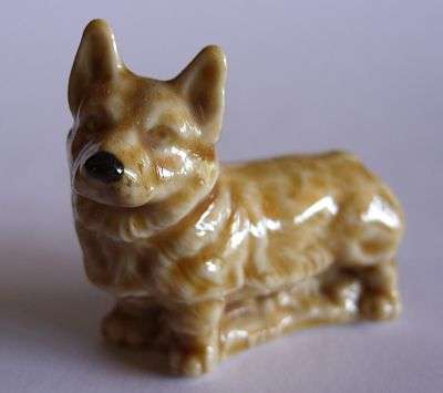 COLLECTABLE - WADE - CORGI