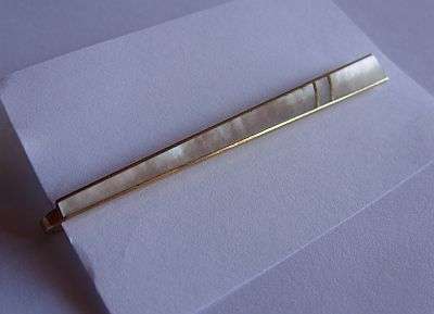 VINTAGE TIE PIN / CLIP - MOTHER OF PEARL INLAY