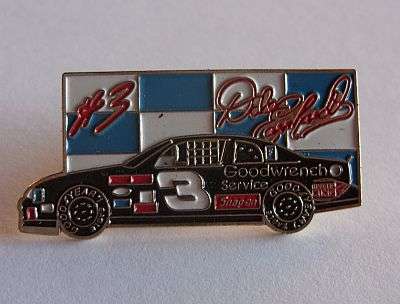 COLLECTABLE - BADGE - MOTOR RACING
