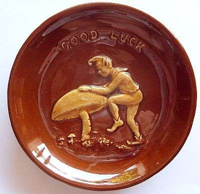 COLLECTABLE - POTTERY PIN TRAY - BY DARTMOUTH POTTERIES