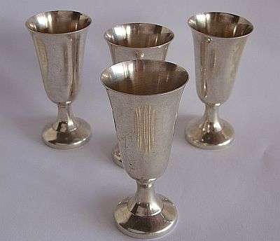 FOUR STERLING SILVER COMMUNION CUPS BY WALLACE STERLING - A WHOLE LOT OF SILVER !!!!!
