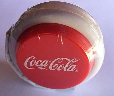 A VERY FUN BRAND NEW COCA-COLA ADVERTISING YO-YO !! LAST ONE ON CRAZY  !!!!