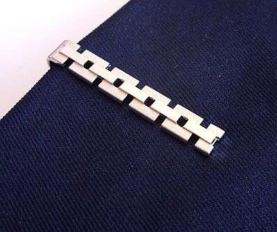 VINTAGE TIE PIN / CLIP - BAR OF SQUARES