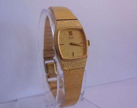 VINTAGE SEIKO LADIES WATCH - QUARTZ - WORKING