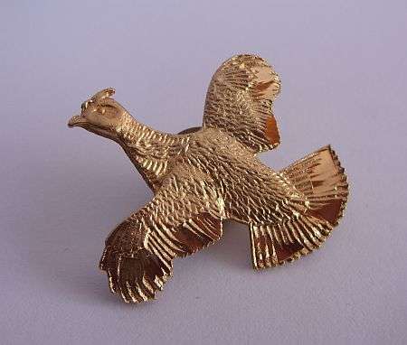 VINTAGE TIE / LAPEL PIN - BIRD - GOLD TONE