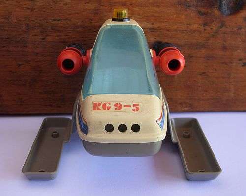 VINTAGE 1980 PLAYMOBIL SPACESHIP - AS IS