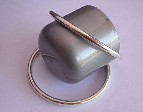 TWO SUPER SMART STERLING SILVER BANGLES !!!! GREAT LOOK !!!! BID FOR BOTH !!!