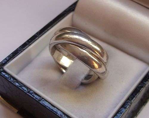 A VERY SPECIAL SOLID STERLING SILVER RUSSIAN WEDDING BAND BY VERSANI