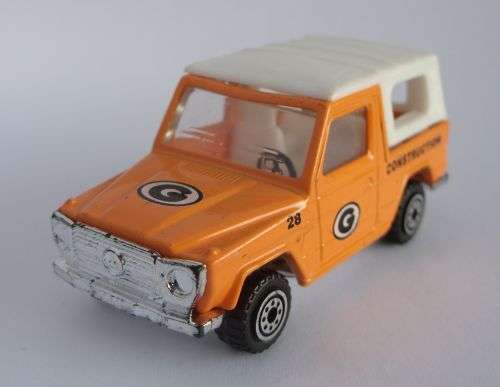 DIE CAST CONSTRUCTION SITE JEEP