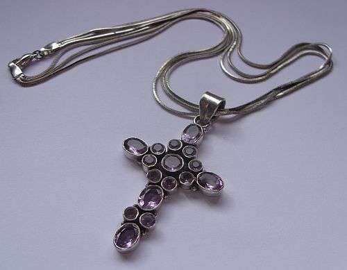 A FABULOUS TRIPLE STRAND STERLING SILVER NECKLACE WITH AN EXQUISITE SS AMETHYST SET CROSS PENDANT !!