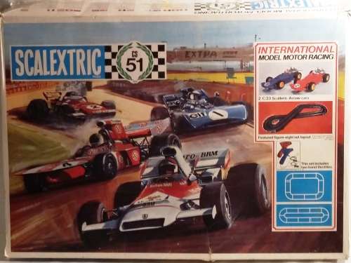 SCALEXTRIC Slot Car Set : CS 51 (dating from mid 1970's)