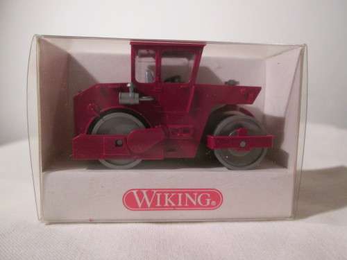WIKING 650 02 20 HO Scale Roller