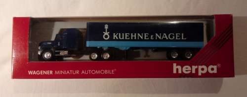 Fleischmann 5271 HO Rolling Road low floor wagon and Herpa Lorry