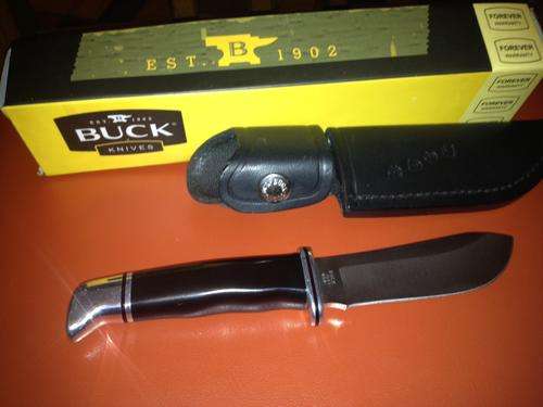 Buck Fixed Blade Skinner knife - model 103 made in USA