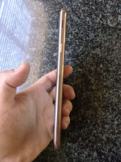 Samsung J4+ 32gb rom, 2gb ram, 13mp camera
