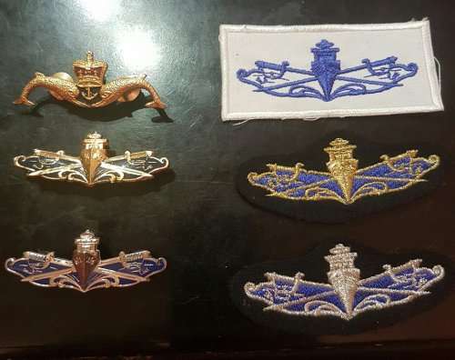 SA Navy Ship and sumarine set badges