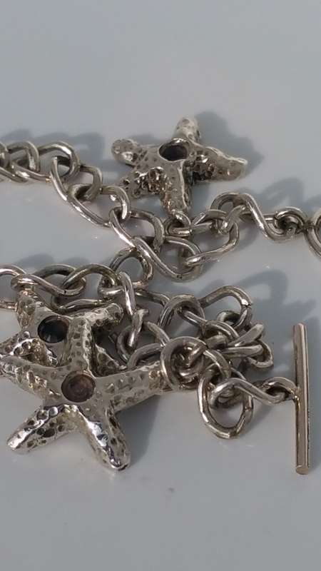 ***AKM - Handmade Silver Bracelet + 5 starfish charms***