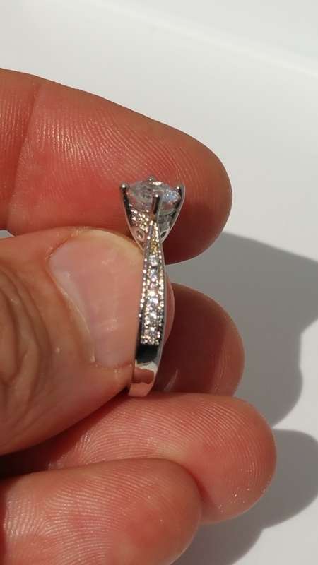 ***AKM -1 x RING SIZE 16.48MM / L SOLITAIRE 100% COSTUME FASHION JEWELLERY***