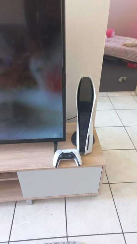 Play Station 5