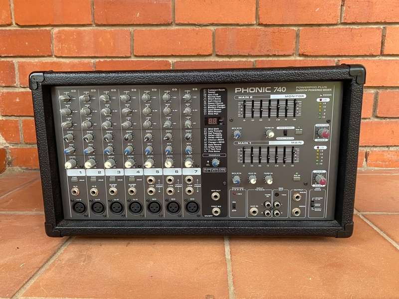 Phonic 740 PowerPod Plus Powered Mixer