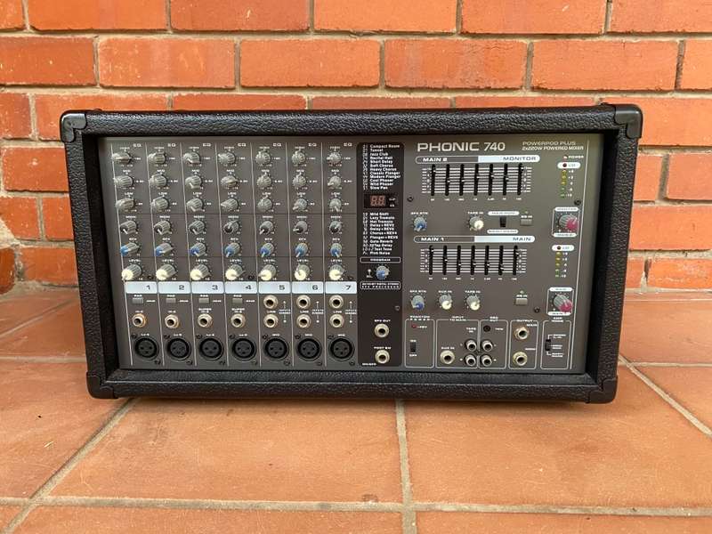 Phonic 740 PowerPod Plus Powered Mixer