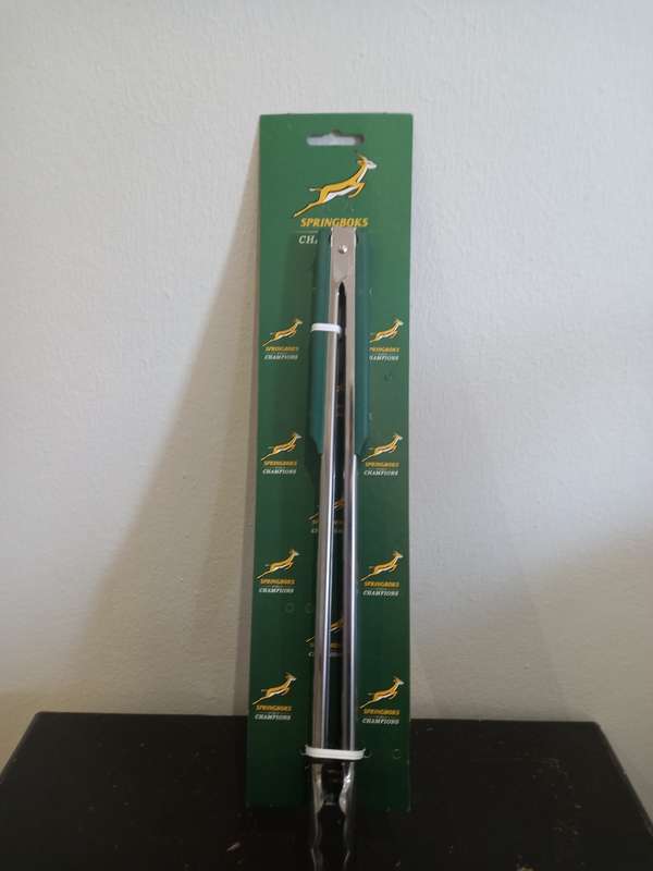12 X Srixon Variety Pack + Springbok Braai Tong (New)