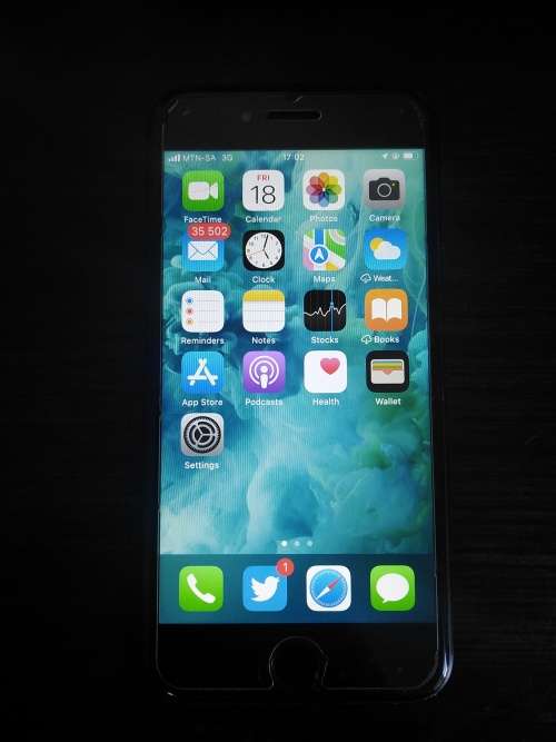 Apple iPhone 7