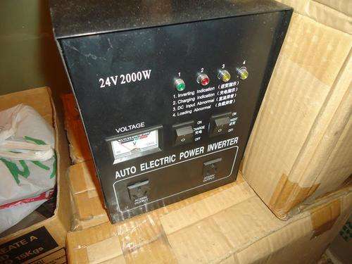 24v 2000w Inverter DC to AC Converter With Battery Charger  for Load Shedding,Outdoor,Powerful