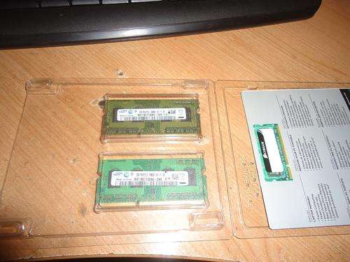 Samsung Sodimm 4GB PC3 10600s DDR 3 Laptop Memory 2 x 2GB Sticks.Perfect Working Order