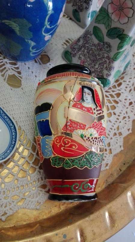 Oriental Porcelain Lot