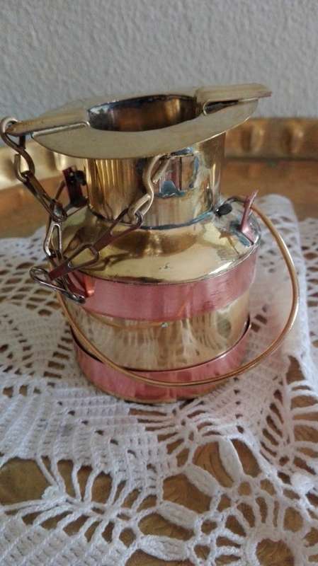 Copper milk can
