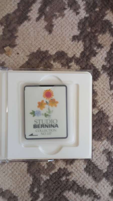 BERNETTE DECO 600 EMBROIDERY MACHINE