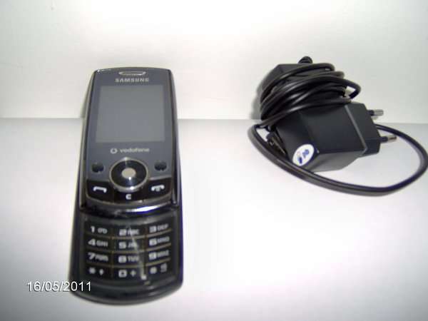 SAMSUNG CELL PHONE SGH-J700V