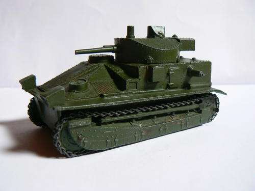 Dinky (Meccano LTD) model 151a Medium Tank
