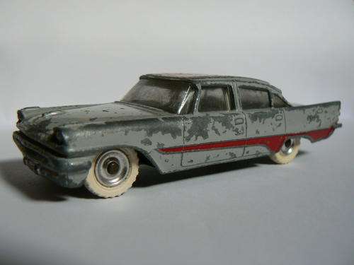 Dinky Toys Desoto Fireflite 192 (made in England, Meccano)