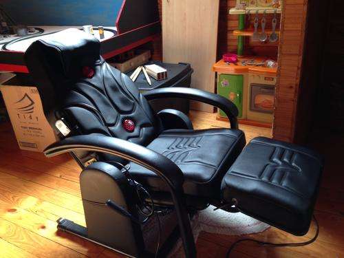 Massage Chair excellent condition Cape Town only