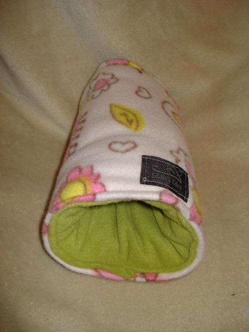 Cuddle Tunnel Floral Green
