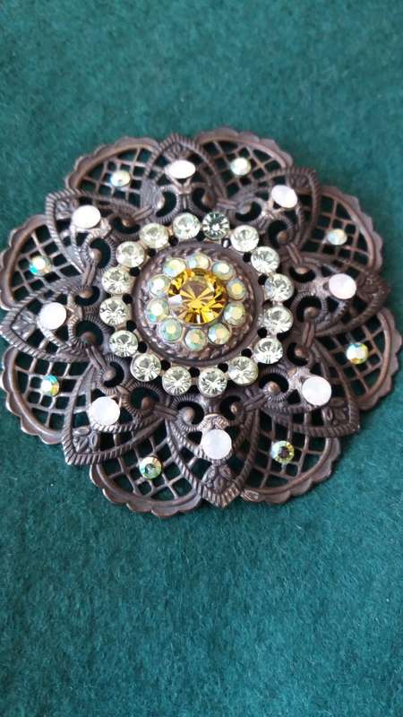 Large Vintage Costume Brooch