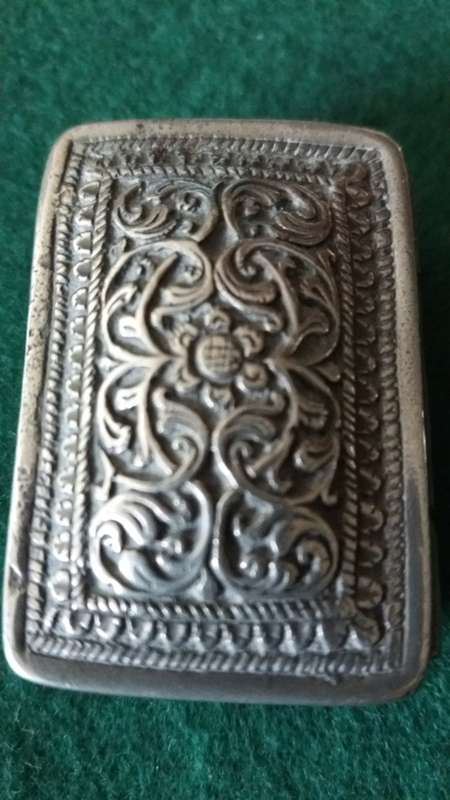 Vintage Middle Eastern?  Pewter? Snuff Box