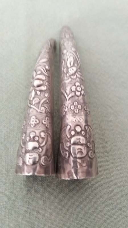 Antique Set Of Two Adjustable Oriental/Asian Silver Finger Guards - (9.3g)