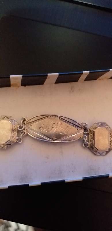Vintage Sterling Silver Bracelet - (11g)