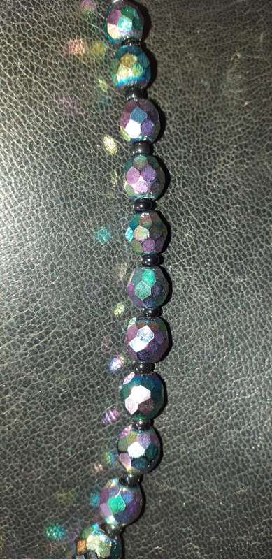 Vintage Black Carnival Glass Single Strand Bead Necklace