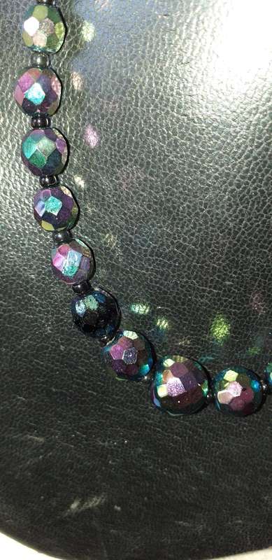 Vintage Black Carnival Glass Single Strand Bead Necklace