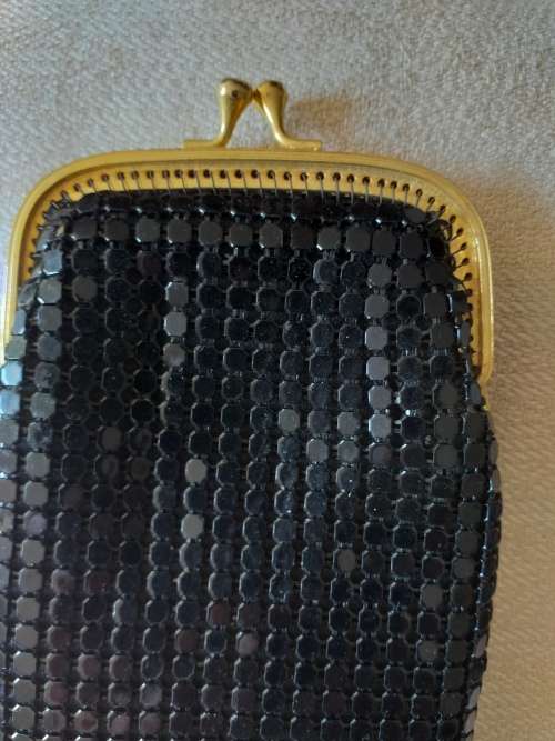 Vintage Black Metal Mesh Spectacle Case