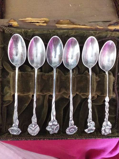 Vintage Set Of Boxed Silver?? Demitasse Spoons