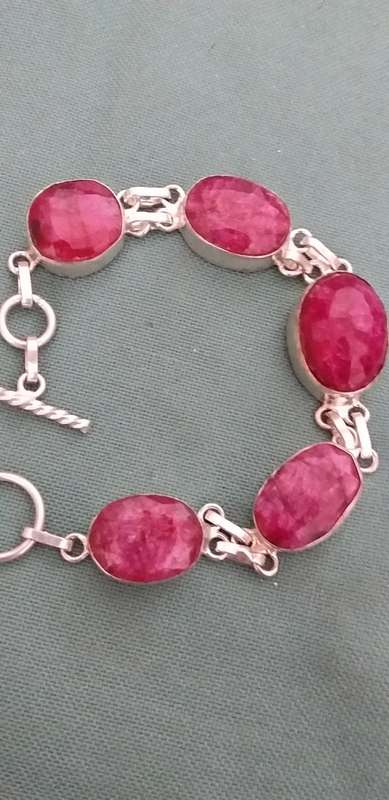 Ruby Quartz Gemstone Link Bracelet