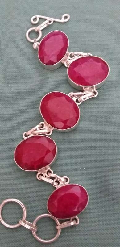 Ruby Quartz Gemstone Link Bracelet