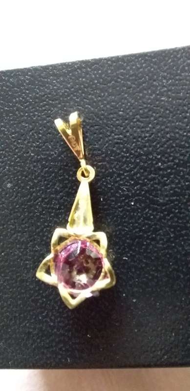 Vintage 9ct Gold And Natural Pinkish/Purple Gemstone Pendant