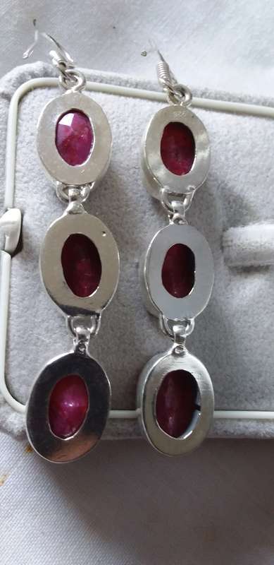 A Pair Of Genuine Ruby Quartz Gemstone Earrings