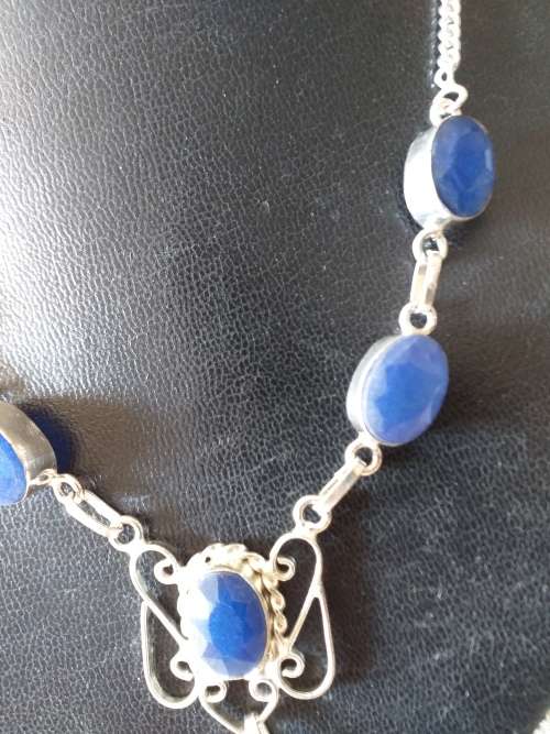 Genuine Blue Sapphire Quartz Gemstone Necklace